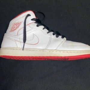 AIR JORDAN 1 MID WHITE GYM RED
